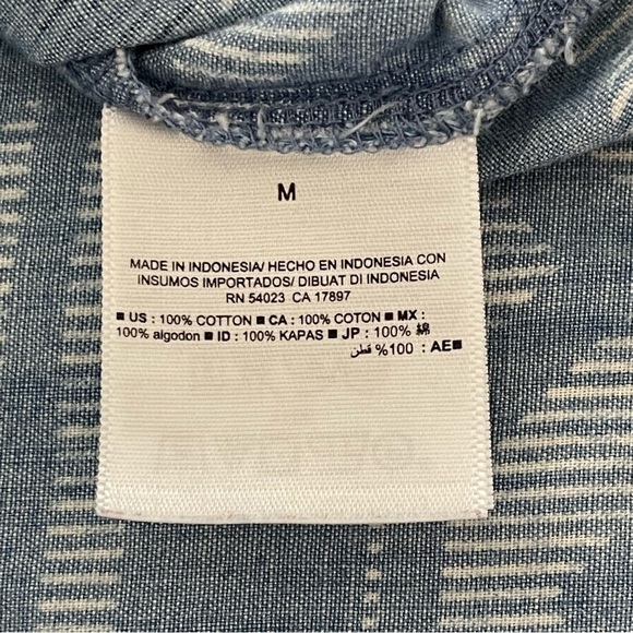 Old Navy Aztec Geometric Print Chambray Shift Dress Size M - Picture 9 of 9